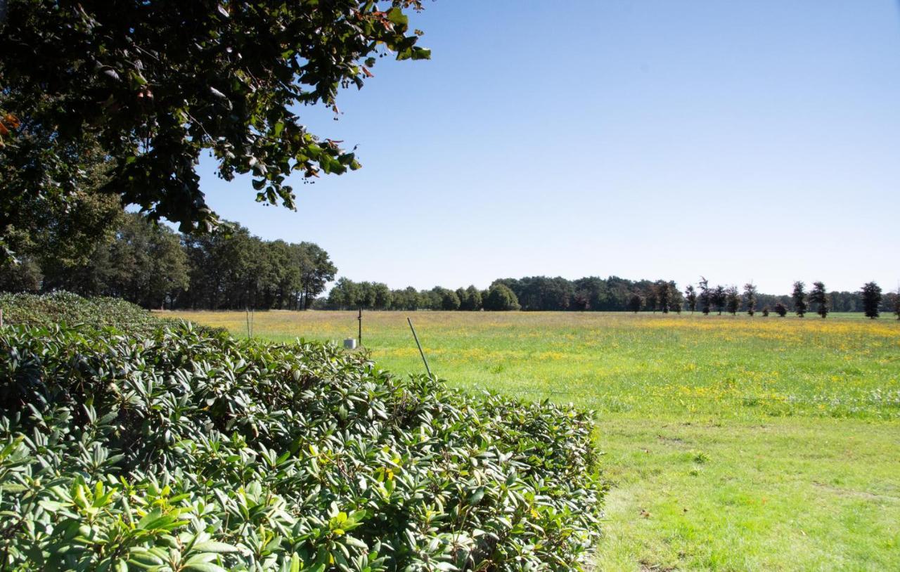 Bed And Breakfast Lindershoeve Bergeijk Esterno foto