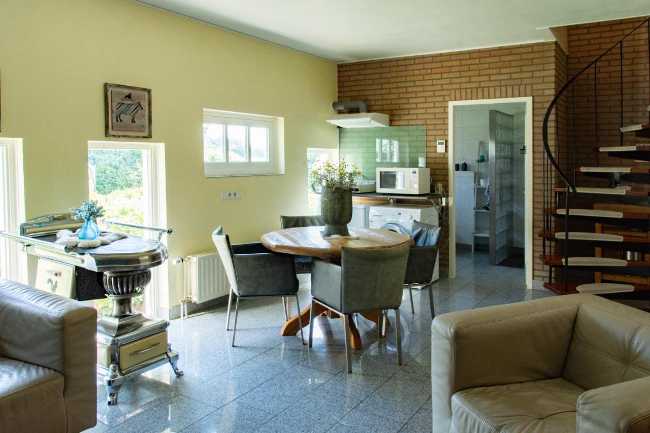 Bed And Breakfast Lindershoeve Bergeijk Esterno foto