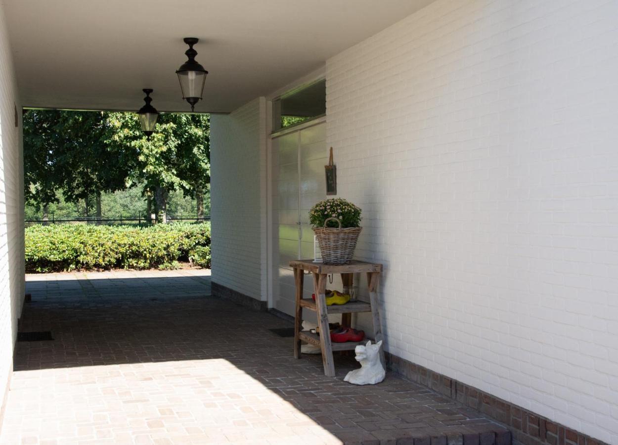 Bed And Breakfast Lindershoeve Bergeijk Esterno foto